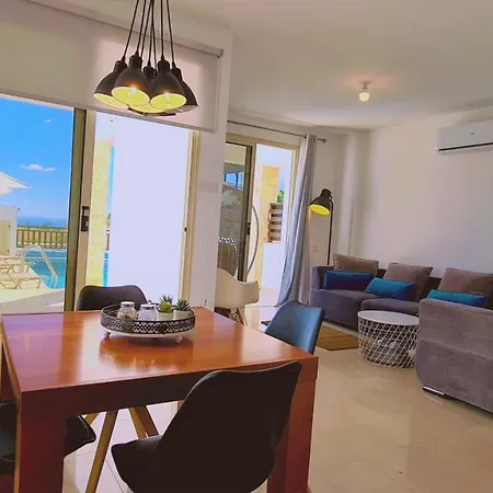 Panorama - Kamelia * بييا