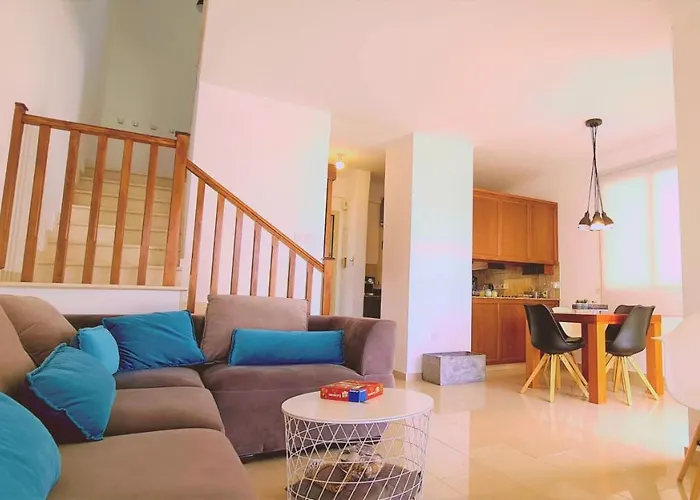 Panorama - Kamelia * Pegeia