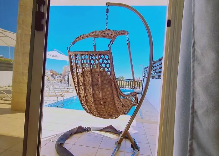 Panorama - Kamelia Pegeia